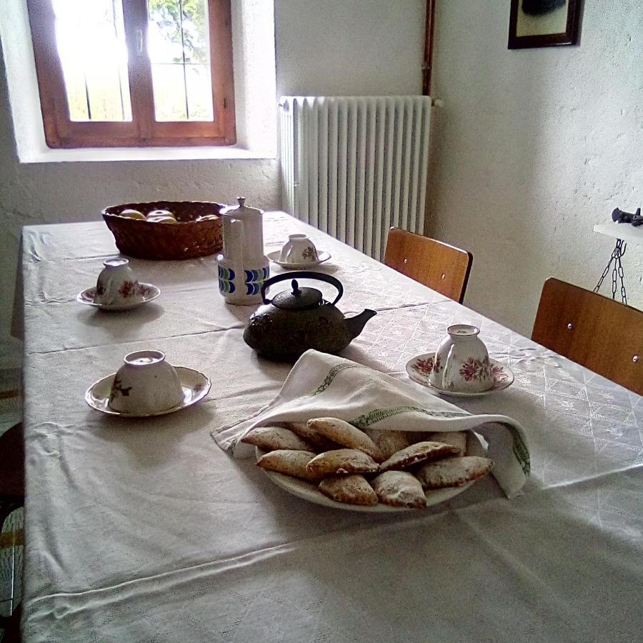 Casa Del Gigi Bnb Albareto  Екстер'єр фото